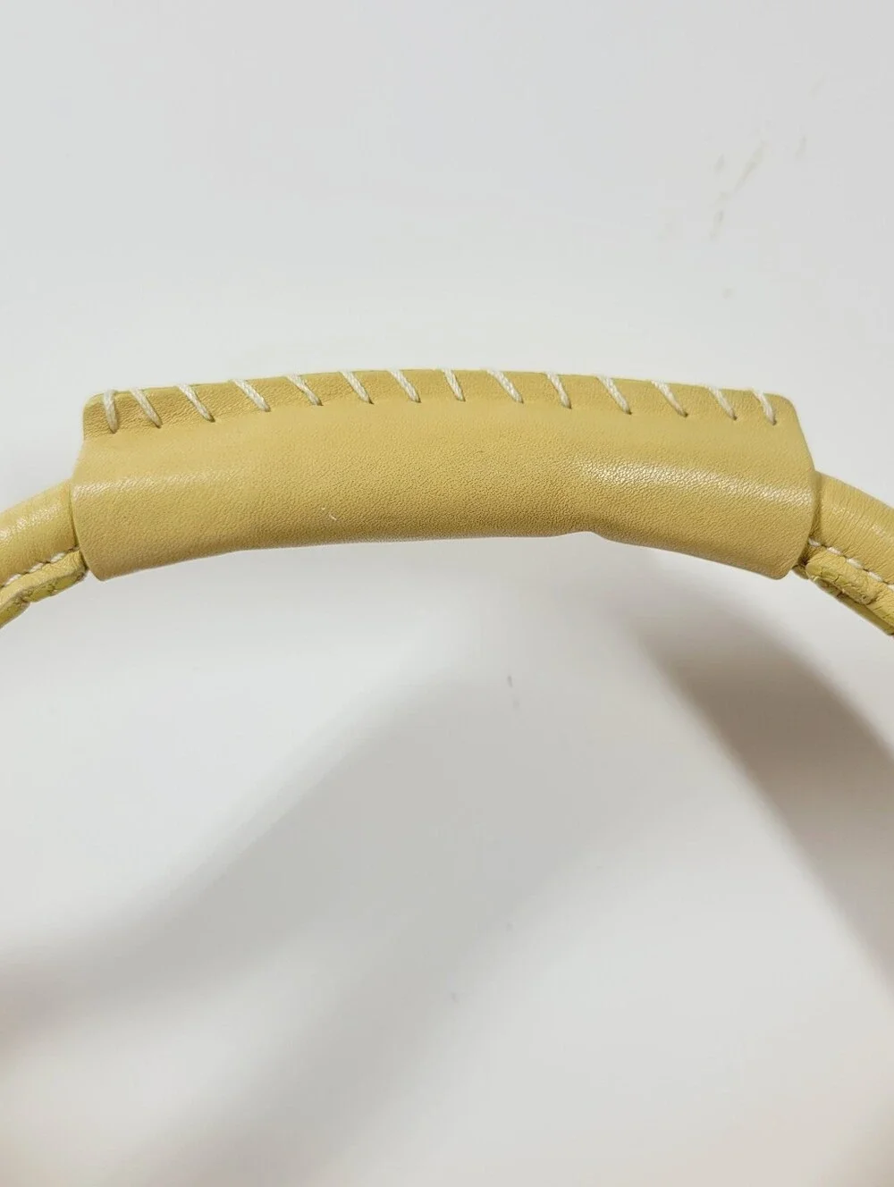 Vintage Jones New York Butter Yellow Leather Crescent Bag Y2K Half Moon Shoulder